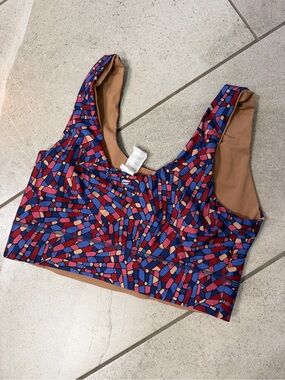 Fabletics Multicolor Mosaic Crop Sports Bra REVERSIBLE to Tan Option
